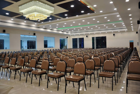 N Convention Center 1