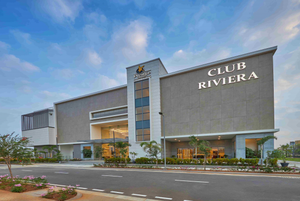 Club Riviera 5