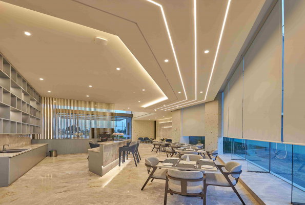 Club Riviera 4