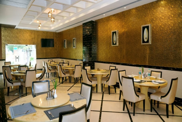 Venizia Sarovar Portico