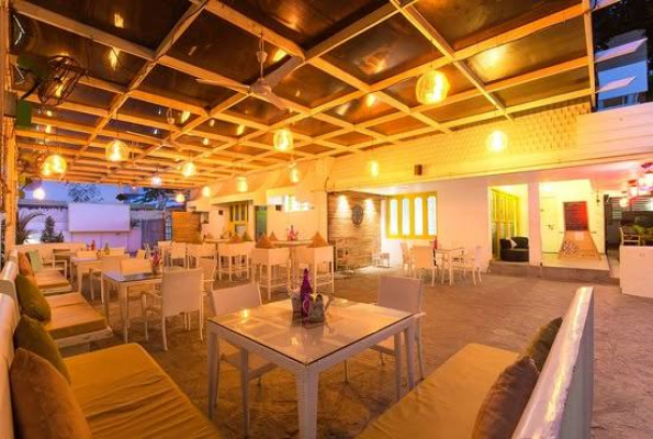 TFL The Food Lounge 1