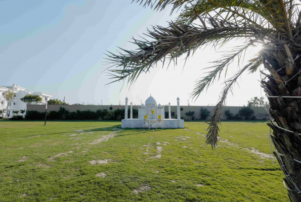 Elegance Resort 2