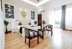 Elegance Resort