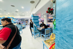 Hotel Samrat International