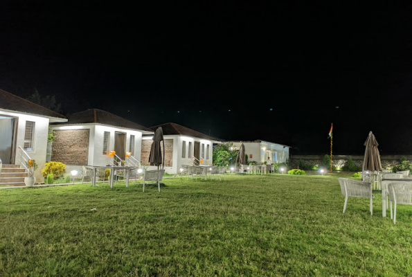 Pergola Restaurant 2