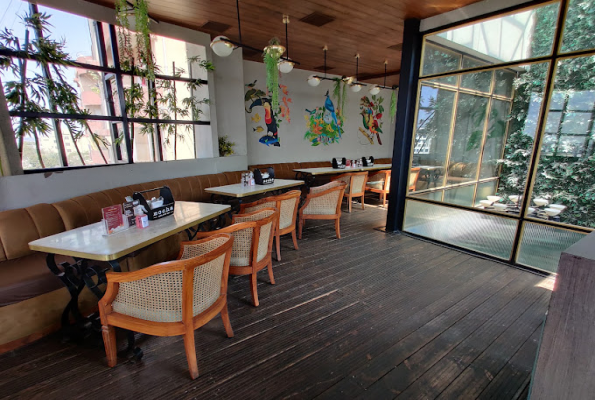 Mocha Cafe & Bar 3
