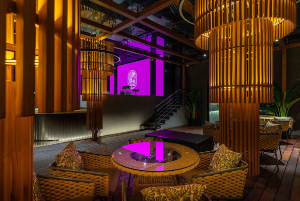 Mamalola Penthouse 3