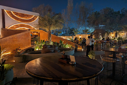 Luno Lounge Bar And Kitchen