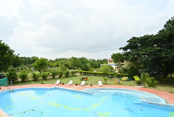 Vishika Resorts 4