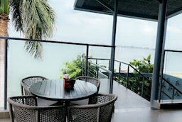 Lake District Bar & Kitchen