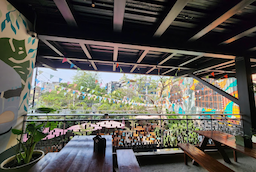 Xena Brewery & Kitchen