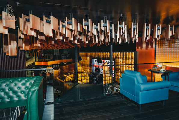 Luft Bar And Kitchen 2