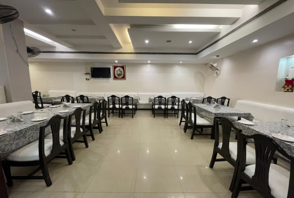 Kholanis Restaurant 1