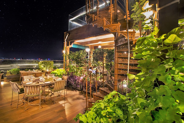 World Of Veg Rooftop Restaurant 3