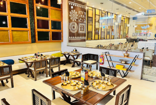 Maharaja Bhog Premium Veg Thali 1