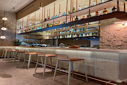 Qora Cocktail Bar & Kitchen