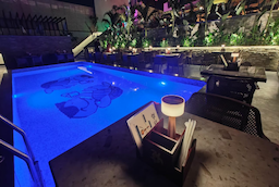 Tipsy Turtle Poolside Lounge Cafe