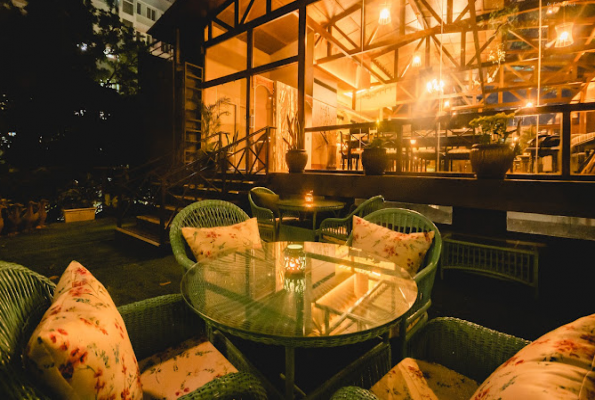 Eden Park Restaurant 3