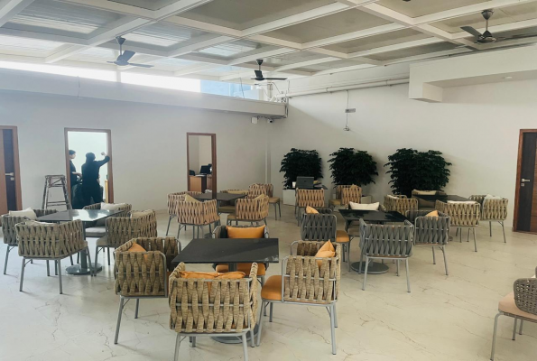 Mangroove Retreat Dining 3