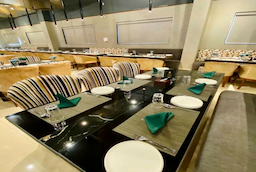 V Ved Veg Restaurant