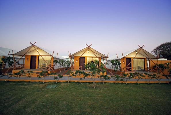 Aarya Raj Club And Resort 1
