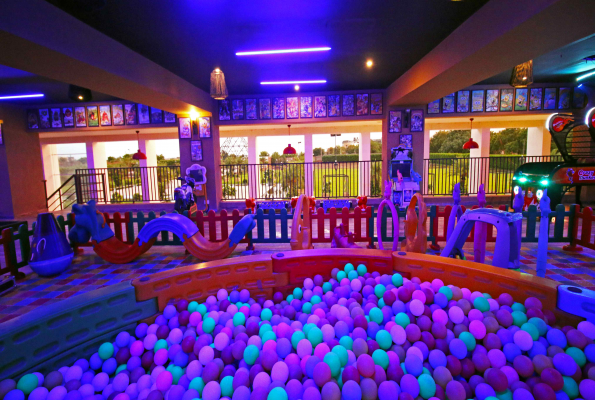 Aarya Raj Club And Resort 3