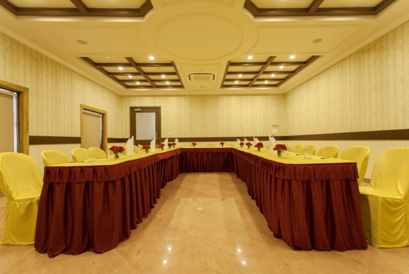 Regency Lagoon Resort & Convention 3