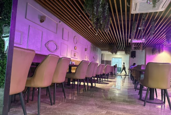 Hotel Merakee And Banquet Hall 2