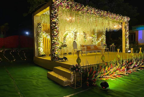 Lal Qila Banquets And Hotel 2