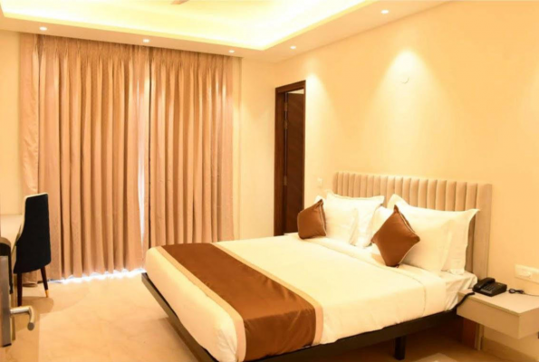 Aadat Hotel & Banquet 3
