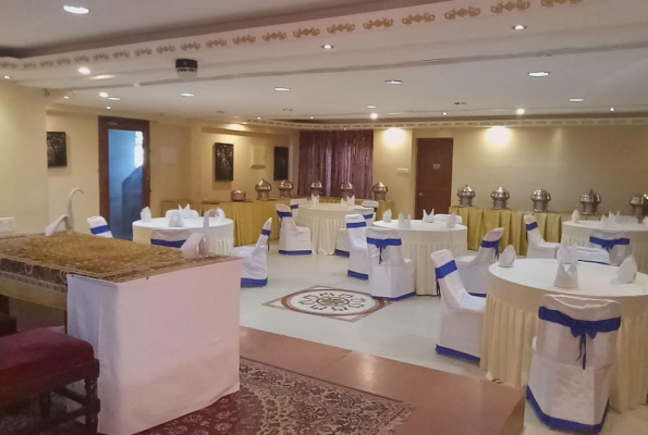 Tunfoods Arupadai Chettinad Restaurant 1