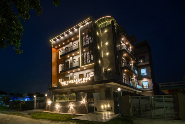 The Leisuree Banquet By Embassy Inn 3