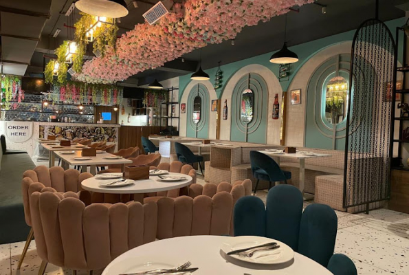 Rhum Bar And Restaurant 4