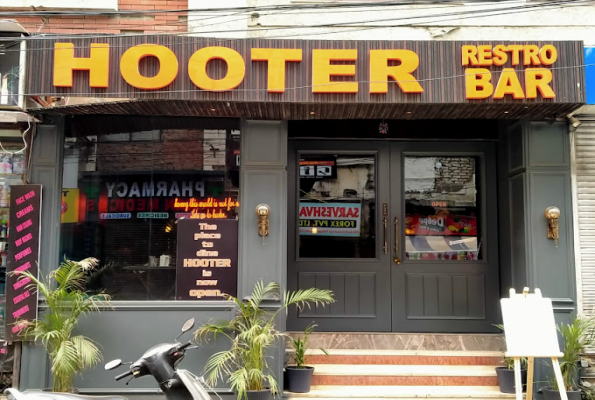 Hooter Restro & Bar 3