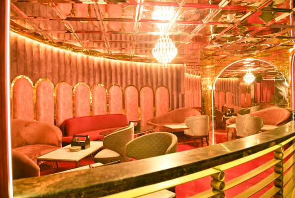 F Bar And Lounge 2