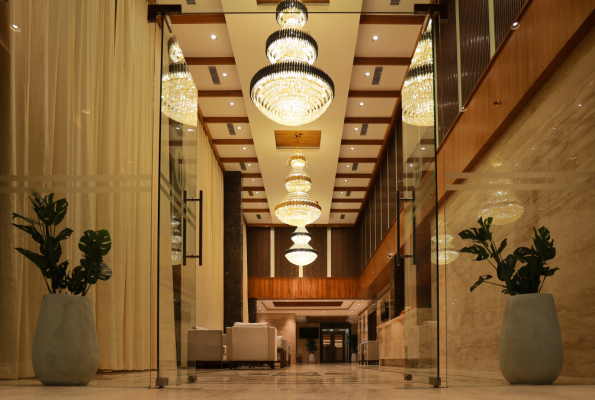 Icon Grand Hotel By Bhagini 3