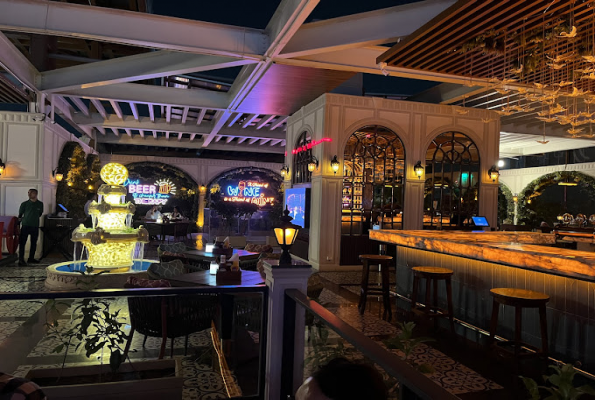 Downtown Noida 3