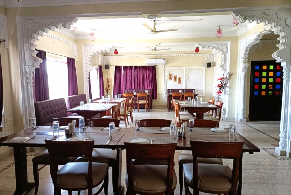 Hotel Moti Mahal Muroli 4