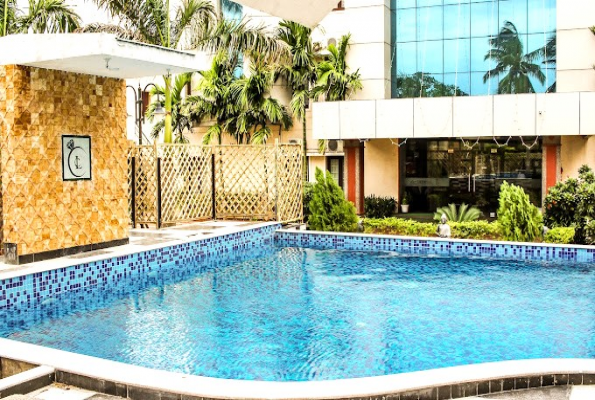 Country Club Lee Crysstal Boutique Hotel 5