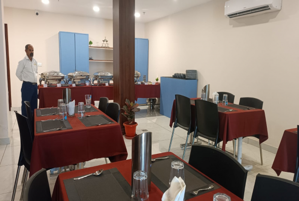 Hotel Devine 5