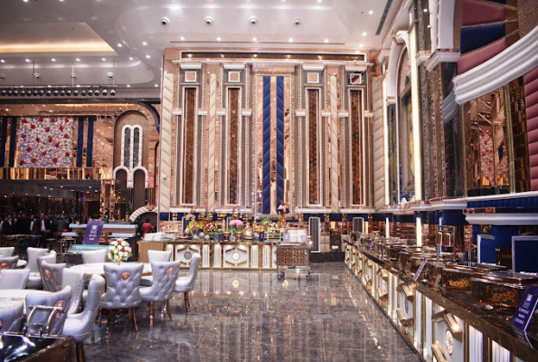 The Roman Palace Banquet 4