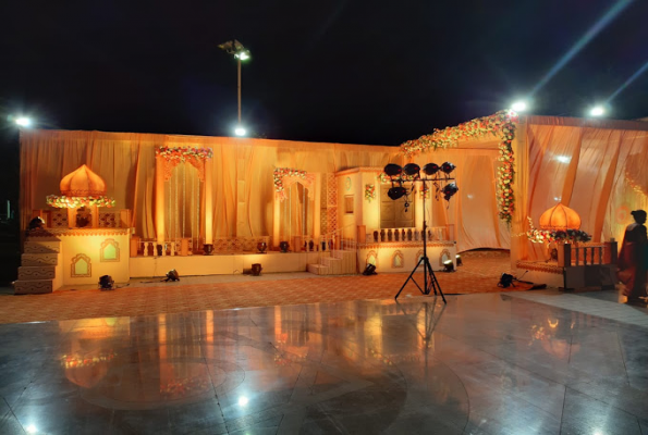 Anandam Poolside Party Garden Vrindavan 5