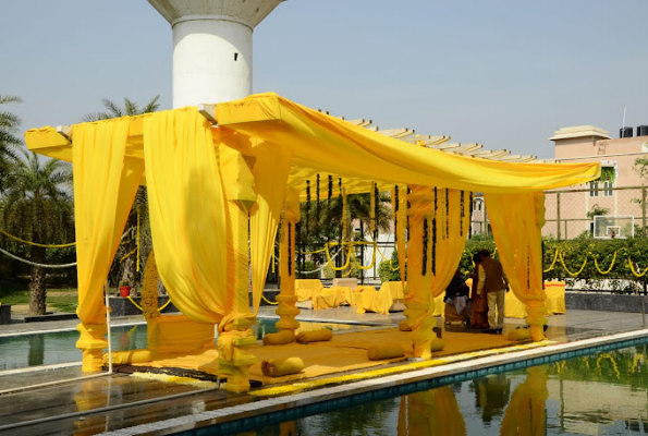 Anandam Poolside Party Garden Vrindavan 4