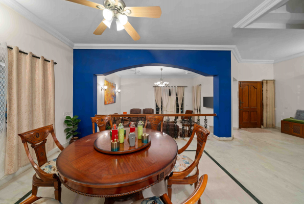 Urban Escape Spacez Luxury Villa 4