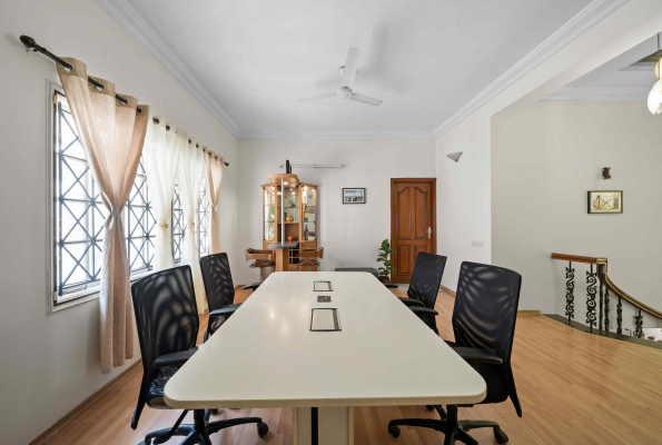 Urban Escape Spacez Luxury Villa 3