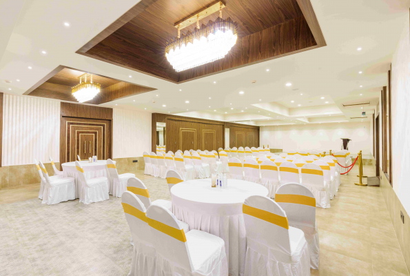 Visthara Business Hotel 2