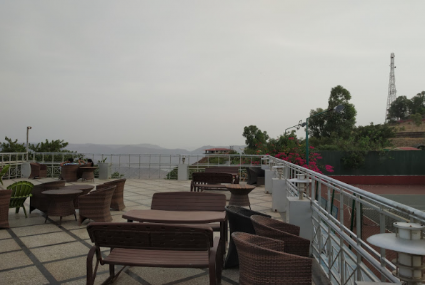 Ravine Hotel 2