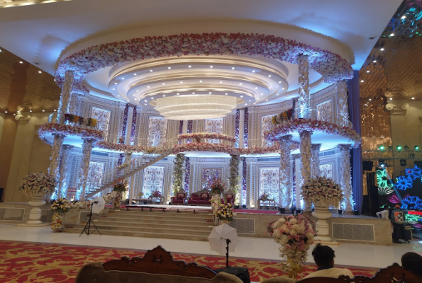 The Royal Mansion 1