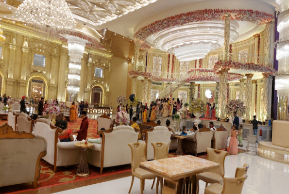 The Royal Mansion 5