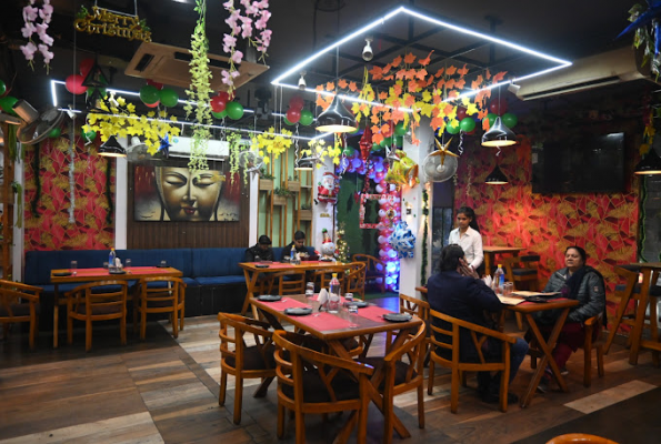 Pine & Dine Cafe Restaurant 5